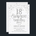サプライズ18th誕生日パーティー – シルバー&ホワイト 招待状<br><div class="desc">サプライズ18th誕生日パーティーの招待状。白エレガントとグリッター銀のフェイクデザイン。スクリプトスタイリッシュのフォントと紙吹雪の機能。メッセージもしメッセージはカスタム年齢。</div>