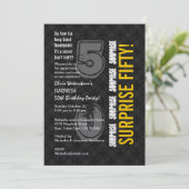 サプライズ50番目の誕生日の炭モダン炭金ゴールドW002 招待状 (スタンド正面)