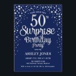 サプライズ50thバースデーパーティー – シルバー&ネイビーブルー 招待状<br><div class="desc">50歳の誕生日パーティーの招待状。ネイビーエレガントブルーとグリッターシルバーのフェイクデザイン。スクリプトスタイリッシュのフォントと紙吹雪の機能。メッセージもしメッセージはカスタム年齢。</div>