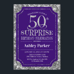 サプライズ50th誕生日パーティー – Silver Purple 招待状<br><div class="desc">サプライズ素朴50th誕生祝い招待状。紫エレガントとフェイクグリッター銀のパタ王室のーンの上品なデザイン。機能スクエレガントリプトフォントメッセージもしの詳細なカスタマイズが必要。</div>