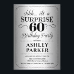 サプライズ60th誕生日パーティー – シルバー 招待状<br><div class="desc">60th Birthday Partyへの招待。シルバーシンプルとブラックのデザインの上品な。銀箔のパタフェイクーンとスクリプトエレガントフォントを搭載。男性または女性のための驚きの日のお祝い。どんなカスタマイズ年にも入る事ができる！</div>