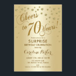 サプライズ70th誕生日パーティー – 金ゴールド 招待状<br><div class="desc">サプライズ70thバースデーパーティー招エレガント待デザインとフェイクグリッター金ゴールド。機能スクリプトフォントと紙吹雪。応援70年！メッセージもしメッセージの年齢がカスタム必要だ。</div>