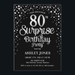 サプライズ80th誕生日パーティー – シルバー&ブラック 招待状<br><div class="desc">誕生日パーティーの招待状80日。エレガントデザインは黒とグリッター銀でフェイクす。スクリプトスタイリッシュのフォントと紙吹雪の機能。メッセージもしメッセージはカスタム年齢。</div>