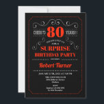 サプライズ80th誕生日招待状 – 黒い赤 招待状<br><div class="desc">サプライズ80th誕生日招待状。レトエレガントロスタイルデザイン（黒、白、赤）。機能chalkboardパターンとスクリプトフォント。女性または男性の日のお祝いに最適。</div>