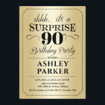 サプライズ90th誕生日パーティー – 金ゴールド 招待状<br><div class="desc">90th Birthday Party Invitation（誕生日パーティーへの招待）デザインシンプルの金ゴールドと黒の上品な。金ゴールドフォイルフェイクパターンとスクリプエレガントトフォントを搭載。男性または女性のための驚きの日のお祝い。どんなカスタマイズ年にも入る事ができる！</div>