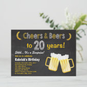 サプライズ チェアーズ アンド ビールズ 20歳の誕生日招待状 招待状 (スタンド正面)