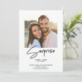 サプライズ ブラック＆ホワイト 3 フォトエンゲージメントパーティー 招待状 (スタンド正面)