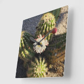 サボテンの花の写真 スクエア壁時計 (傾斜)