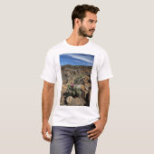 サボテンの開花 Tシャツ (正面フル)