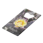 サボテンの黄色い花の春 クレジットカード栓抜き (正面アングル)