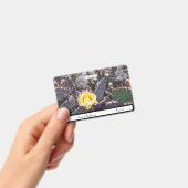 サボテンの黄色い花の春 バッジ (手持ち)