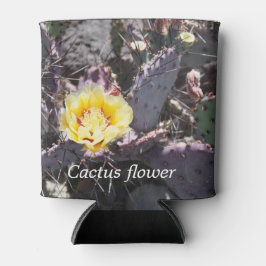 サボテンの黄色い花の春 缶クーラー
