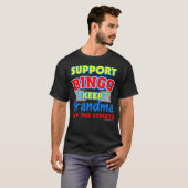 サポートビンゴの祖母のおもしろいな暗闇 Tシャツ (正面フル)