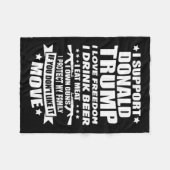 サポートDonald Trump I Love Freedom I Drink Beer フリースブランケット (正面(横))