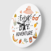 サマーアドベンチャー引用文カラフルキッズ子供部屋 ラージ壁時計 (傾斜)