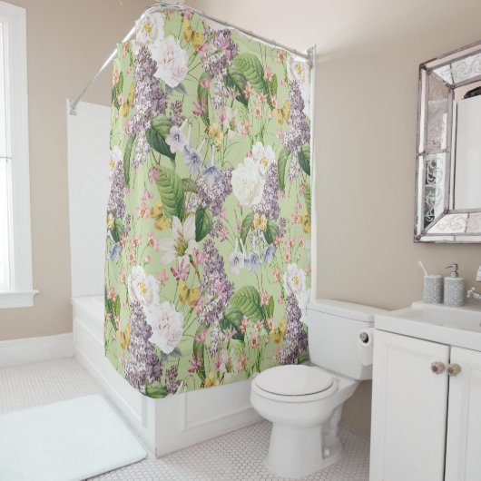 サマーガーデン – ヴィンテージレッドテコテージ花 シャワーカーテン (インサイチュ)
