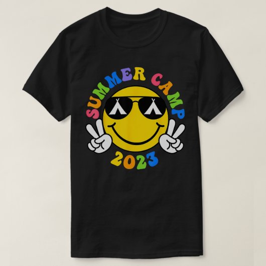 サマーキャおもしろいンプボーイズ子供へガールズサマーキャンプ Tシャツ (デザイン正面)