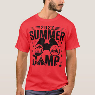 サマーキャンプ2022ヴィンテージファミリーキャンピングバケーション Tシャツ