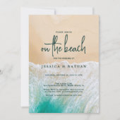 サマーデスティネーションオンザサンディティール(緑がかった色)ビーチ結婚式 招待状 (正面)