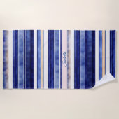 サマーネイビーブルーモダンボートストライプコレクション ビーチタオル (正面)