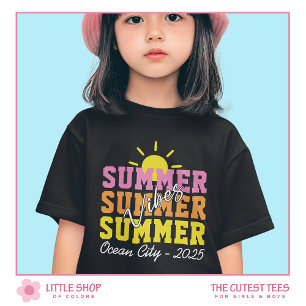 サマーバイブス マルチカラーテキスト カスタマイズ可能 ガールズ Tシャツ