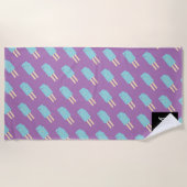 サマーピンクのアイスポップ・アートのクリーム ビーチタオル (正面)