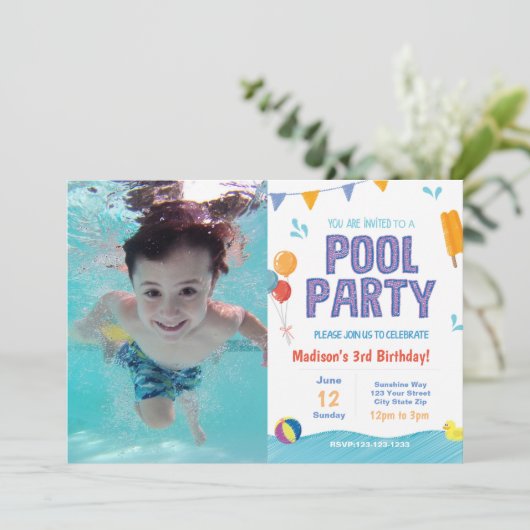 サマープールパーティー誕生日招待状と写真 招待状 (スタンド正面)