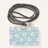 サマーボホーブルーホワイトデイジー花 バッジ (裏面ランヤード)