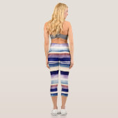 サマー人気があるネイビーブルーボートストライプコレクション カプリレギンス (裏面)