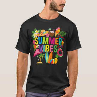 サマー ヴィブス ボホ フラワーズ ビーチ バケーション ファミリー Tシャツ