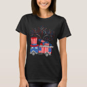 サムおもしろい消防車と花火アメリカ州旗4 Tシャツ (正面)