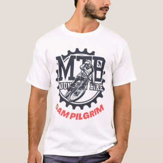 サムピルグリムエッセンシャル Tシャツ