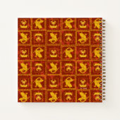 サムライジャッキ&アクゴールデンシルエットタイル模様 ノートブック (裏面)