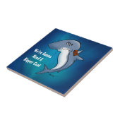 サメにはもっと大きなコートの漫画がおもしろい必要 タイル (側面)