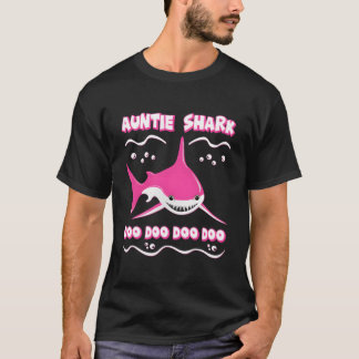 サメのおばさん家族 Tシャツ