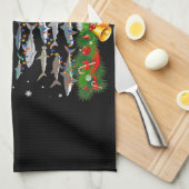 サメのクリスマスツリーサメ愛好家ギフト キッチンタオル (四つ折り)