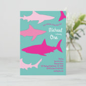 サメのシルエットが可愛い子供の1歳誕生日パーティー ピンク 招待状 (スタンド正面)