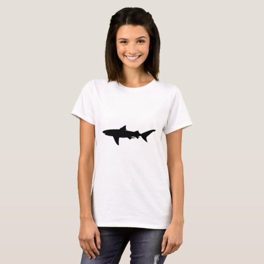 サメのシルエット Tシャツ (正面フル)