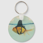 サメのヒレを持つ金魚 キーホルダー (裏面)
