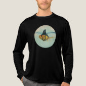 サメのヒレを持つ金魚 トライブレンドTシャツ (正面)