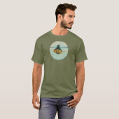サメのヒレを持つ金魚 Tシャツ (正面フル)