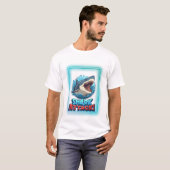 サメの攻撃 グラフィックTシャツ - 強烈な海の捕食者 Tシャツ (正面フル)