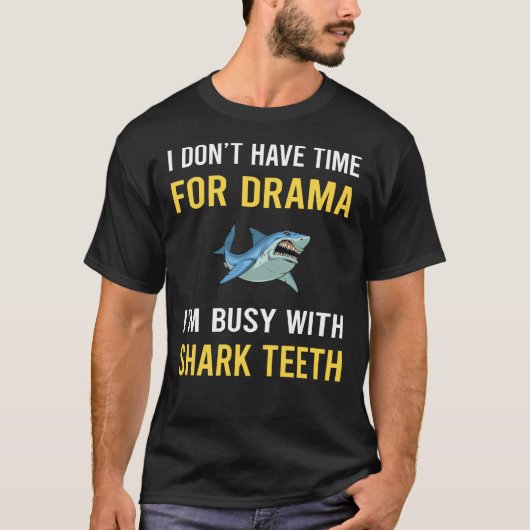 サメの歯でいっぱい Tシャツ (正面)