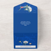 サメの泳ぐ海ブルーの海のパーティー オールインワン招待状 (外側)