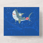 サメの泳ぐ海ブルーの海のパーティー オールインワン招待状 (裏面)