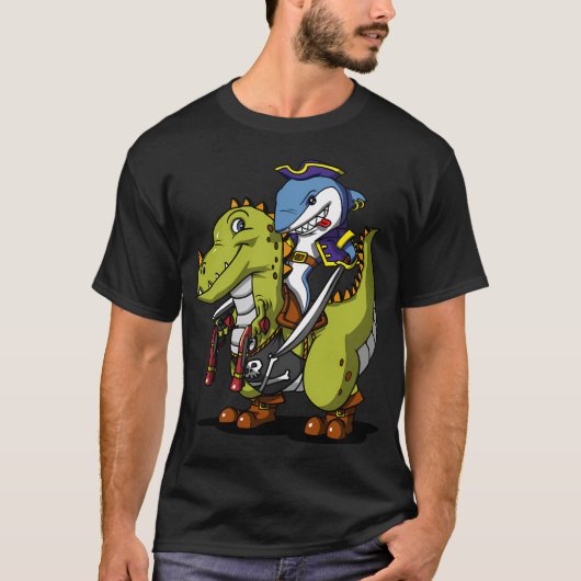 サメの海賊がティラノサウルスに乗る Tシャツ (正面)