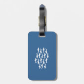 サメの群れと泳ぐスキューバダイバー ラゲッジタグ (裏面縦)