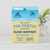 サメの誕生日パーティーにご参加ください!フィン・タスティックな時間を楽しもう 招待状 (スタンド正面)