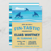 サメの誕生日パーティーにご参加ください!フィン・タスティックな時間を楽しもう 招待状 (正面/裏面)