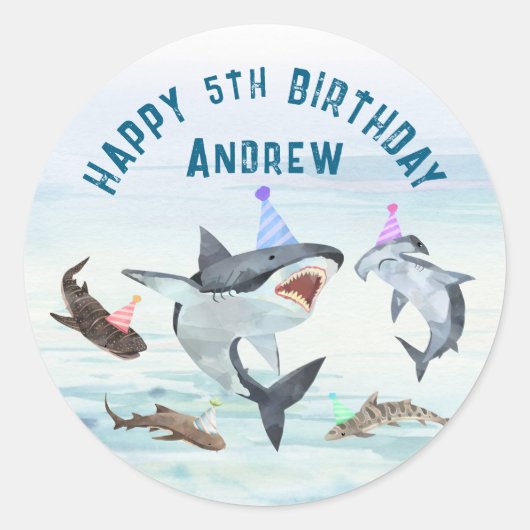 サメの誕生日プールパーティーステッカー ラウンドシール (正面)